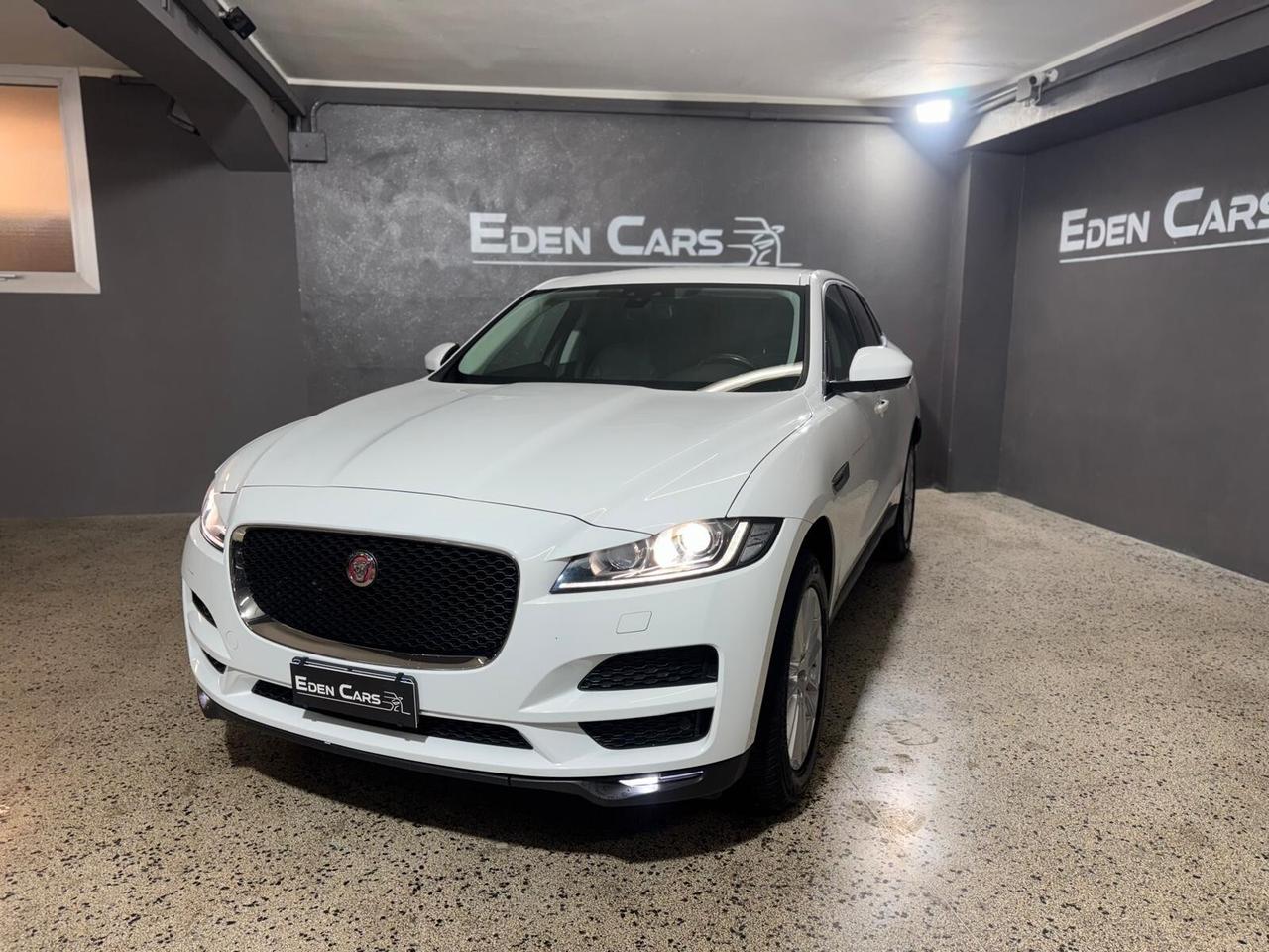 Jaguar E-Pace 2.0D 180 CV AWD R-Dynamic