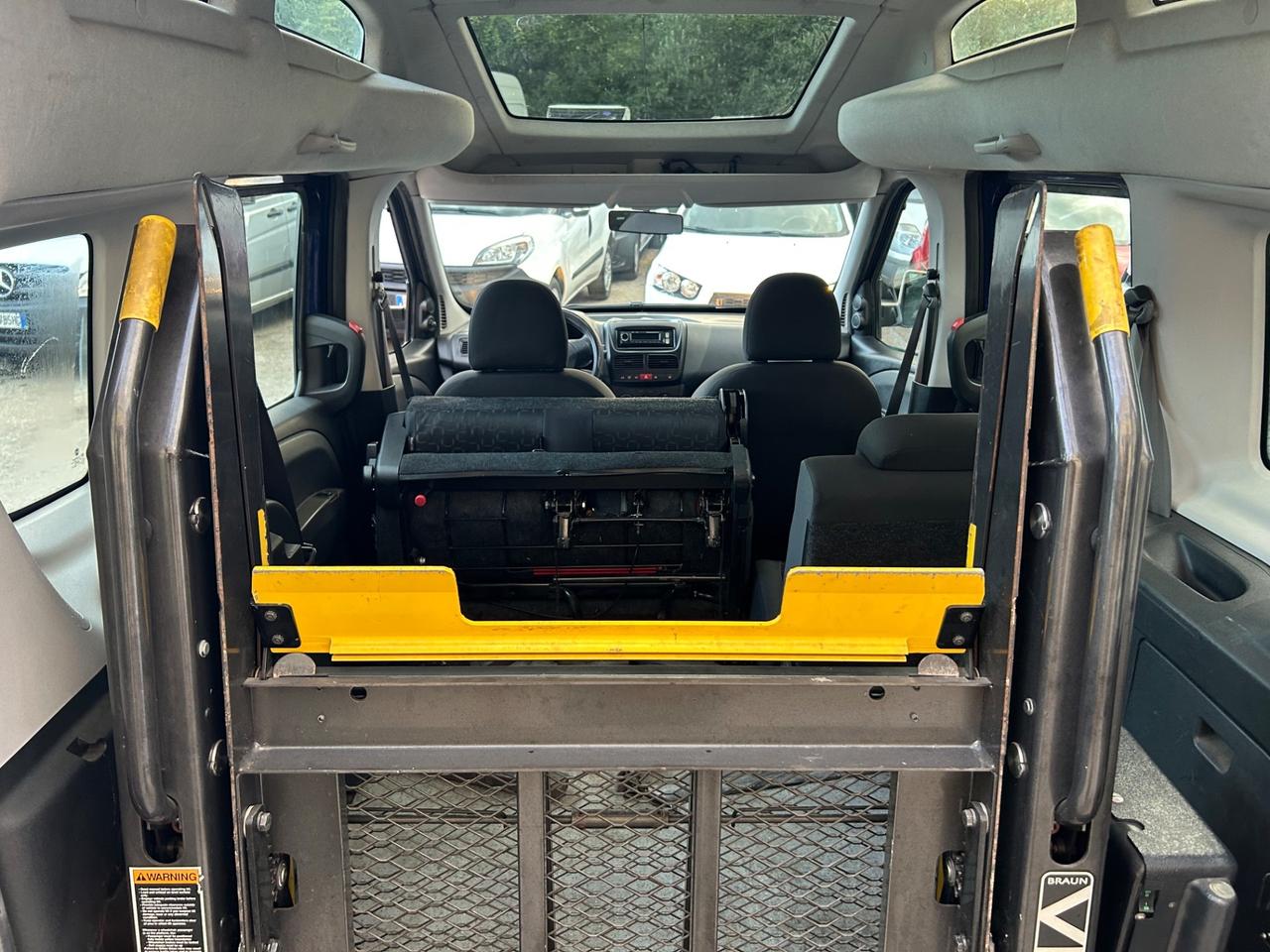 Fiat Doblo 1.6 MJT Trasporto Disabili