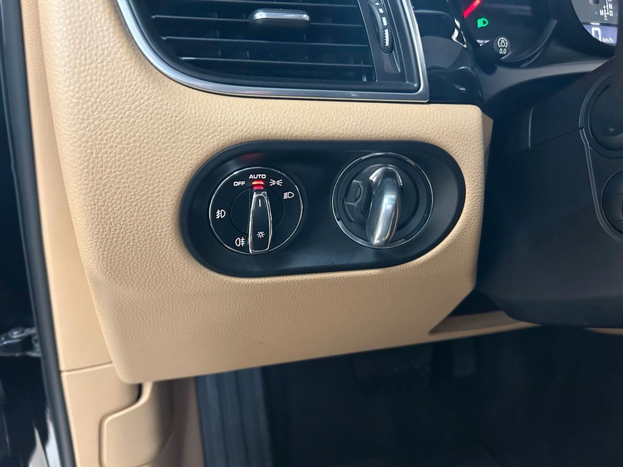 Porsche Macan S