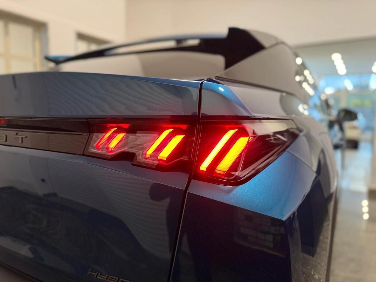 Peugeot 3008 Hybrid 136 e-DCS6 Allure