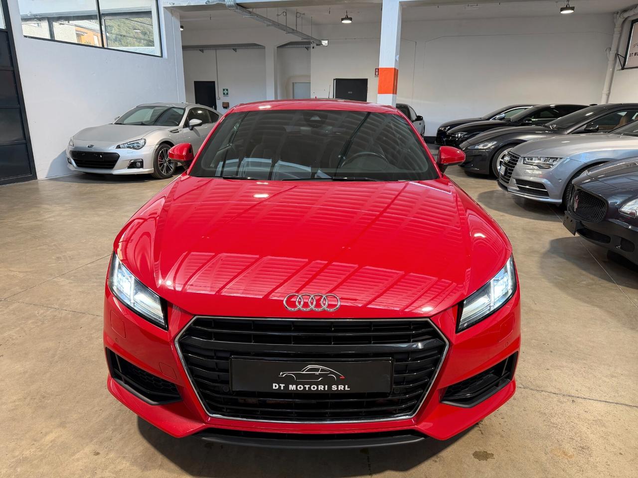 Audi TT 2.0 TDI S-line int/est -FARI LED-TAGLIANDI CERTIFICATI
