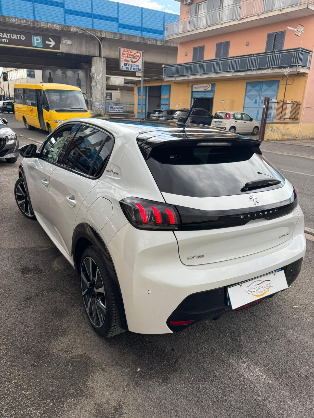Peugeot 208 BlueHDi 100 Stop&Start 5 porte GT Line