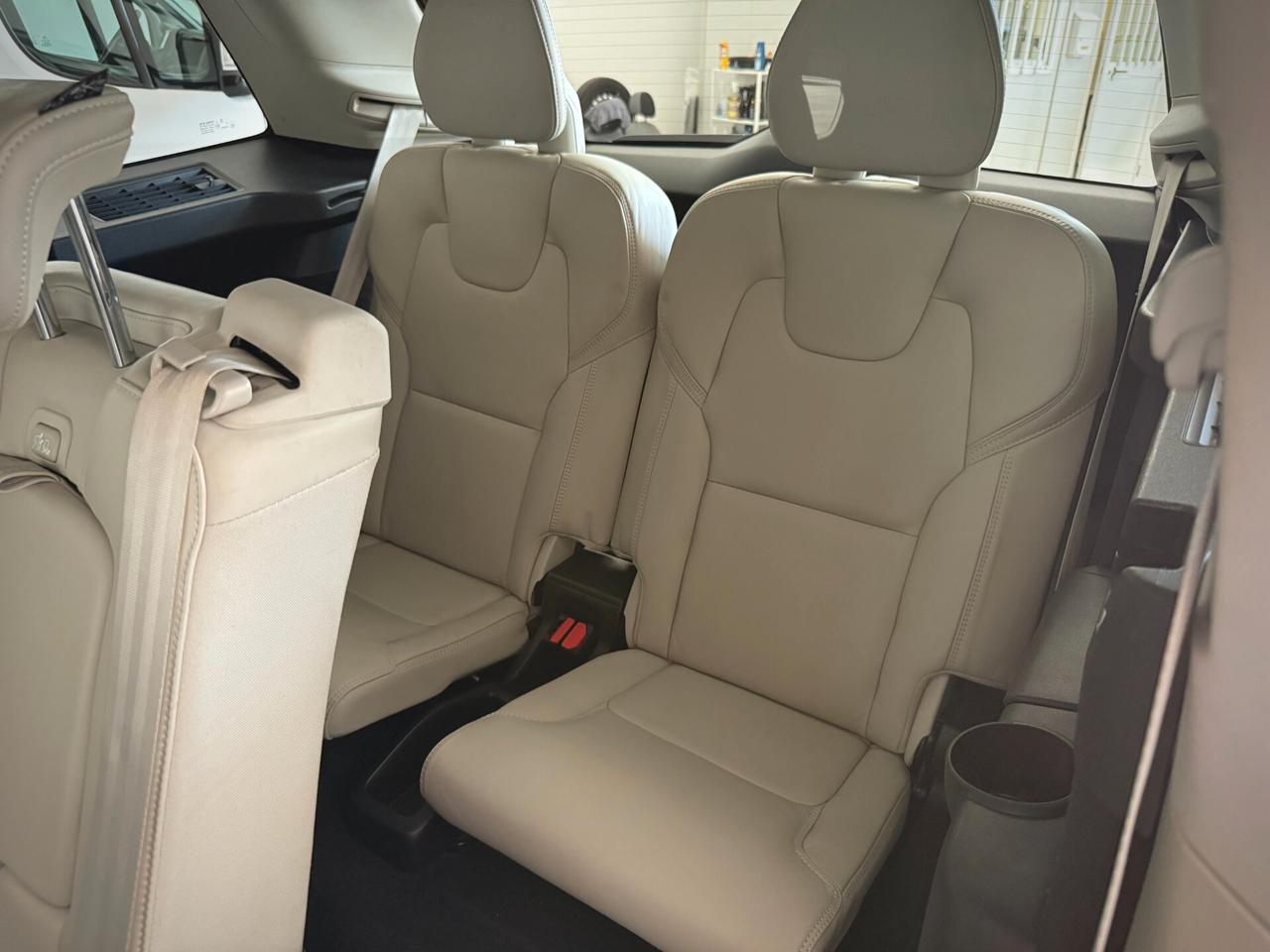 Volvo XC90 Inscription B5 7 posti