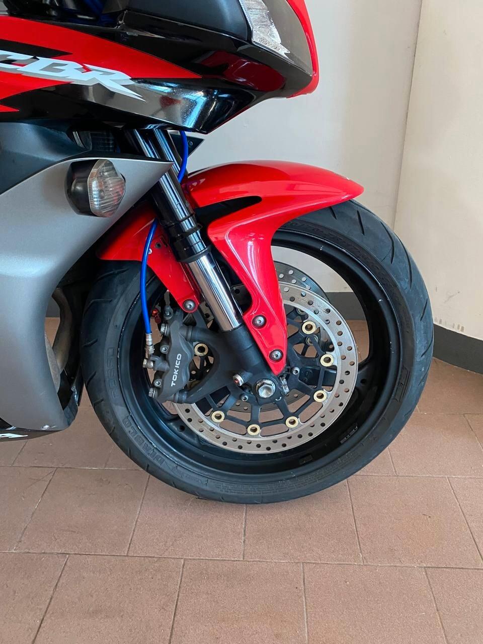 Honda CBR 600 RR