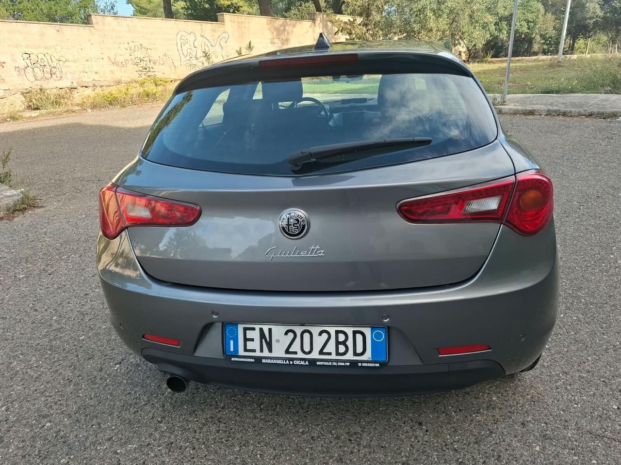 Alfa Romeo Giulietta 1.6 JTDm-2 105 CV Exclusive