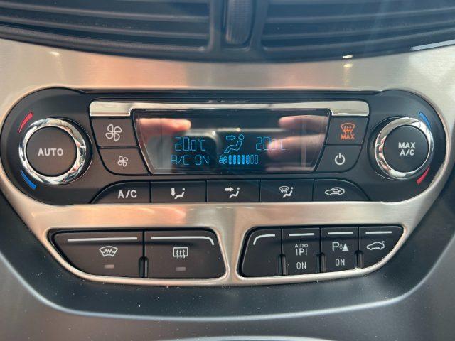 FORD Kuga 2.0 TDCI 163 CV 4WD Powershift Titanium