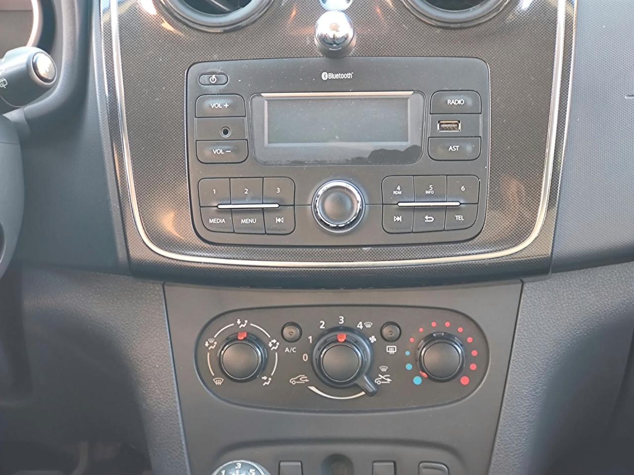 Dacia Sandero 0.9 TCe 12V TurboGPL 90CV Start&Stop Lauréate, OK NEOPATENTATI