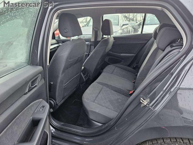 VOLKSWAGEN Golf VIII 1.0 etsi evo Life 110cv dsg - GN091SE
