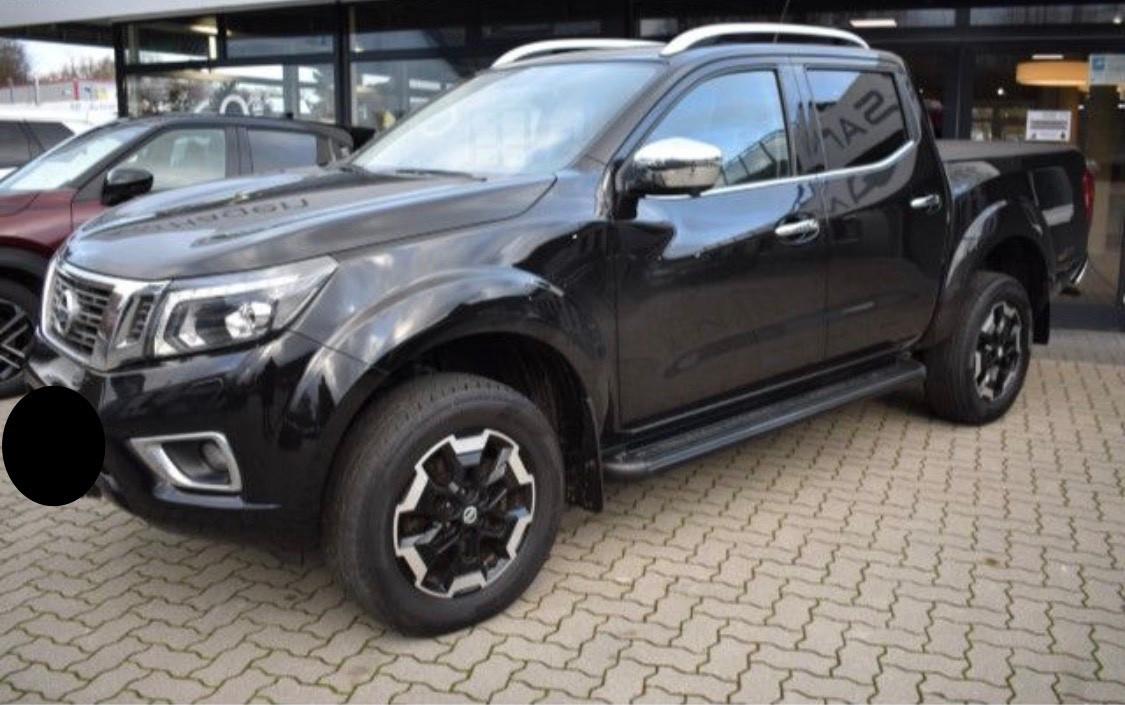 Nissan Navara 2.3 dCi 190 CV 7AT 4WD Double Cab N-Connecta