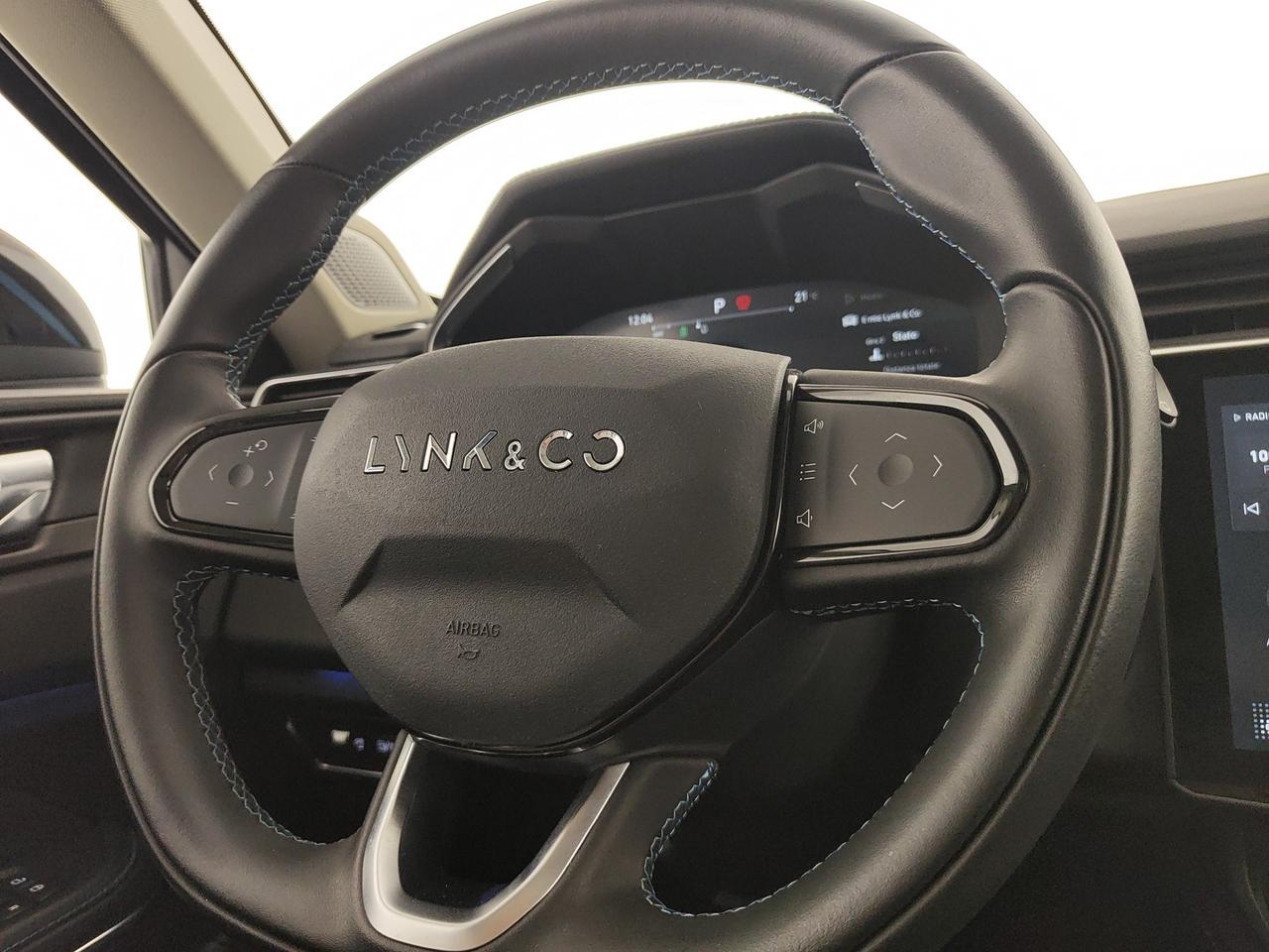 LYNK&CO 01 1.5 td phev auto