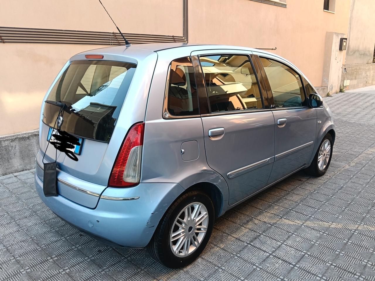 Lancia MUSA 1.3 Mjt 16V 95 CV S&S DPF Oro