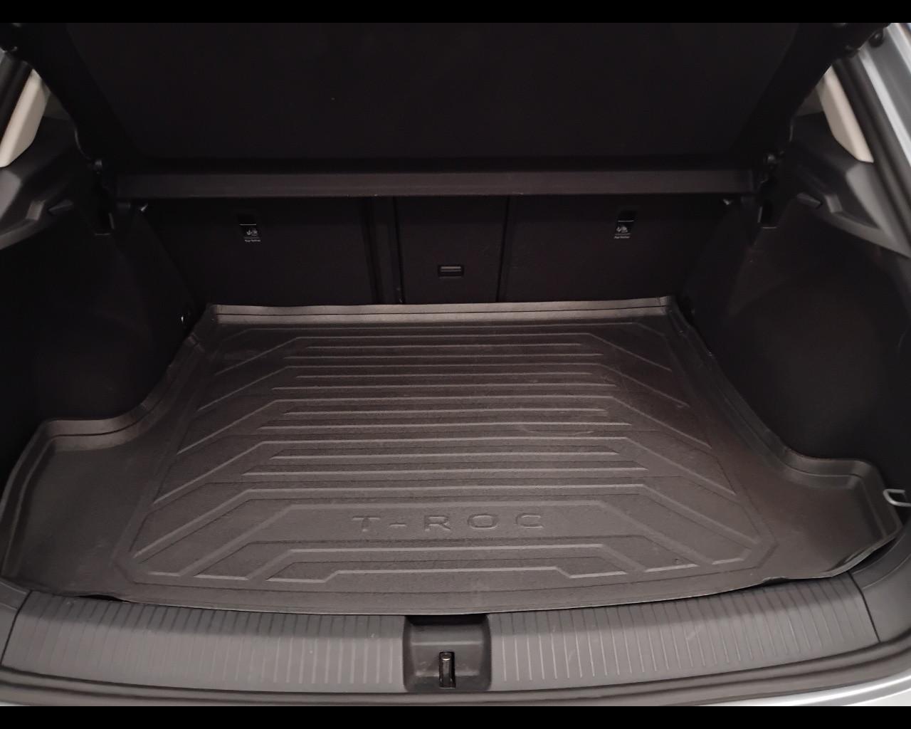 VOLKSWAGEN T-Roc 2022 - T-Roc 1.0 tsi Style 110cv