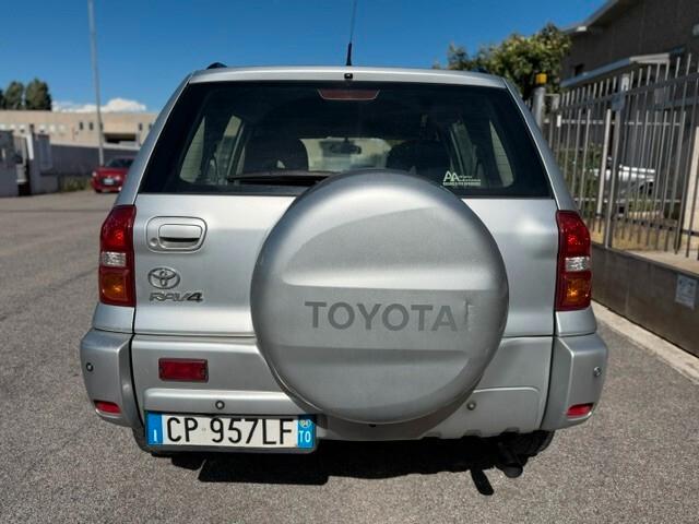 Toyota RAV 4 RAV4 2.0 Tdi D-4D cat 5 porte Sol