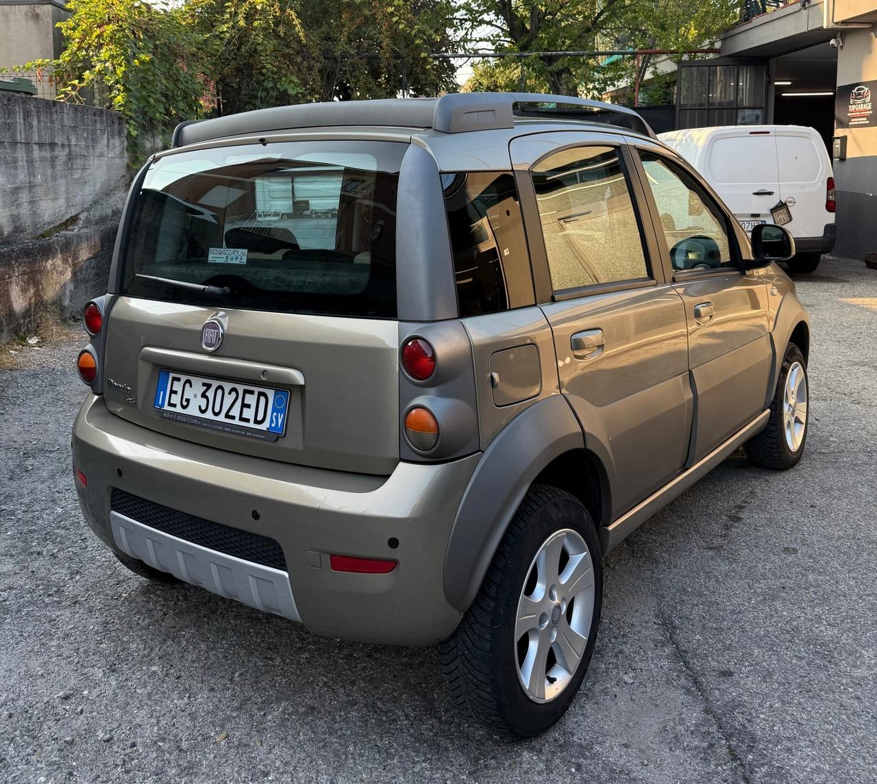 Fiat Panda Cross 4x4 1.3 Multijet