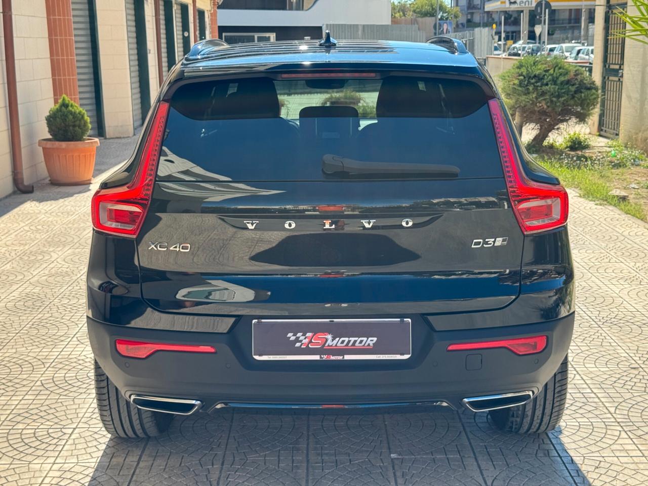 VOLVO XC40 2.0 D3 R-DESIGN AWD GEARTRONIC 150CV
