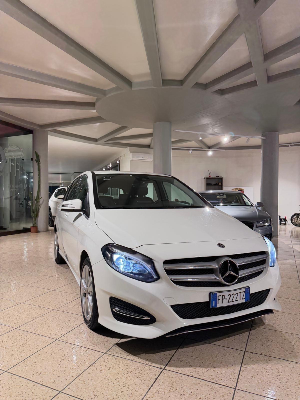 Mercedes-benz B 200 d Automatic 4Matic Premium