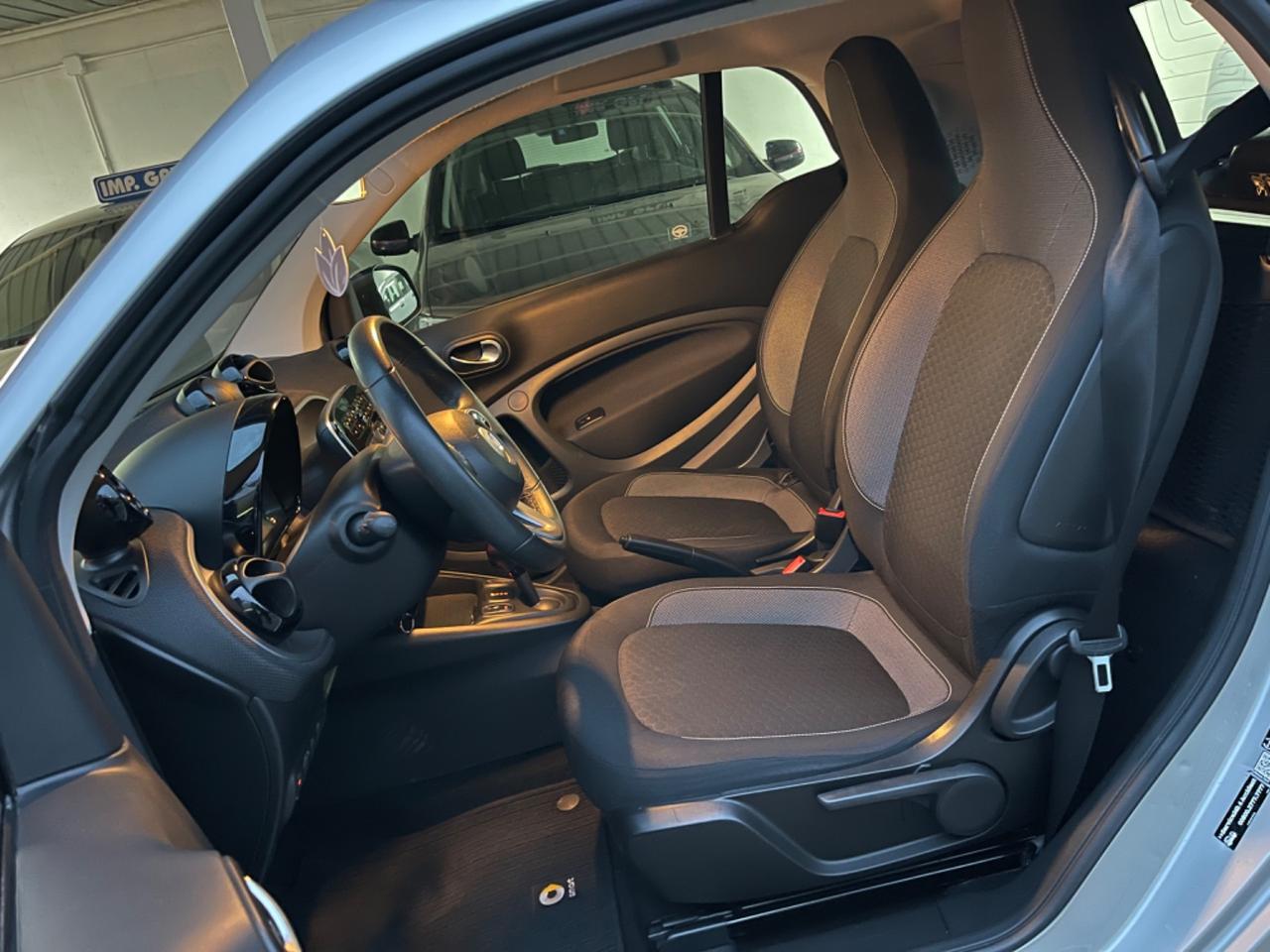 Smart ForTwo EQ Passion KM 28.000 CERTIFICATI (BLOCK SHAF)