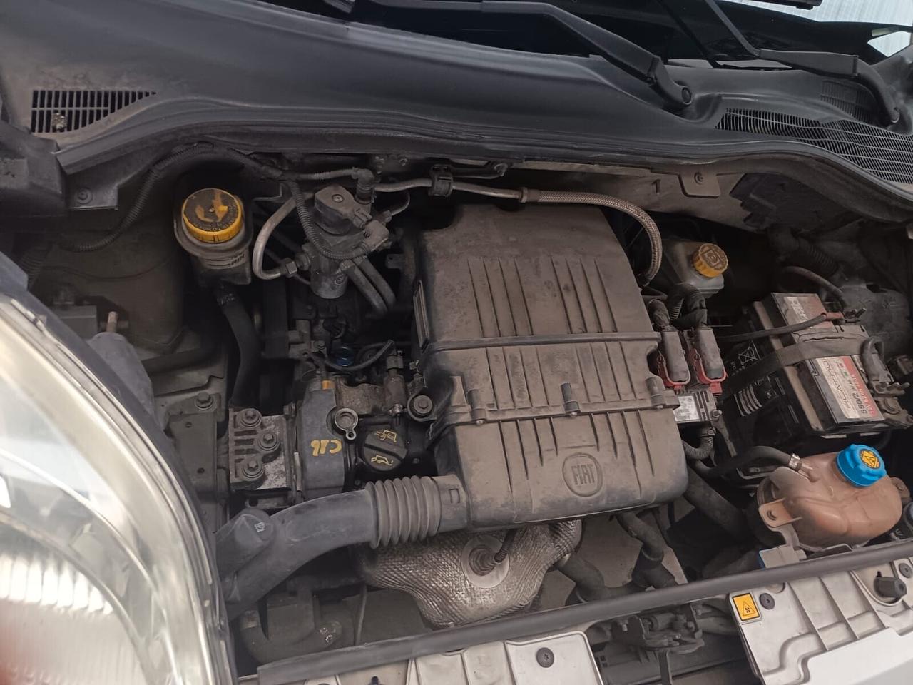 Fiat Fiorino 1.4 bz/metano 57kW 03/2010