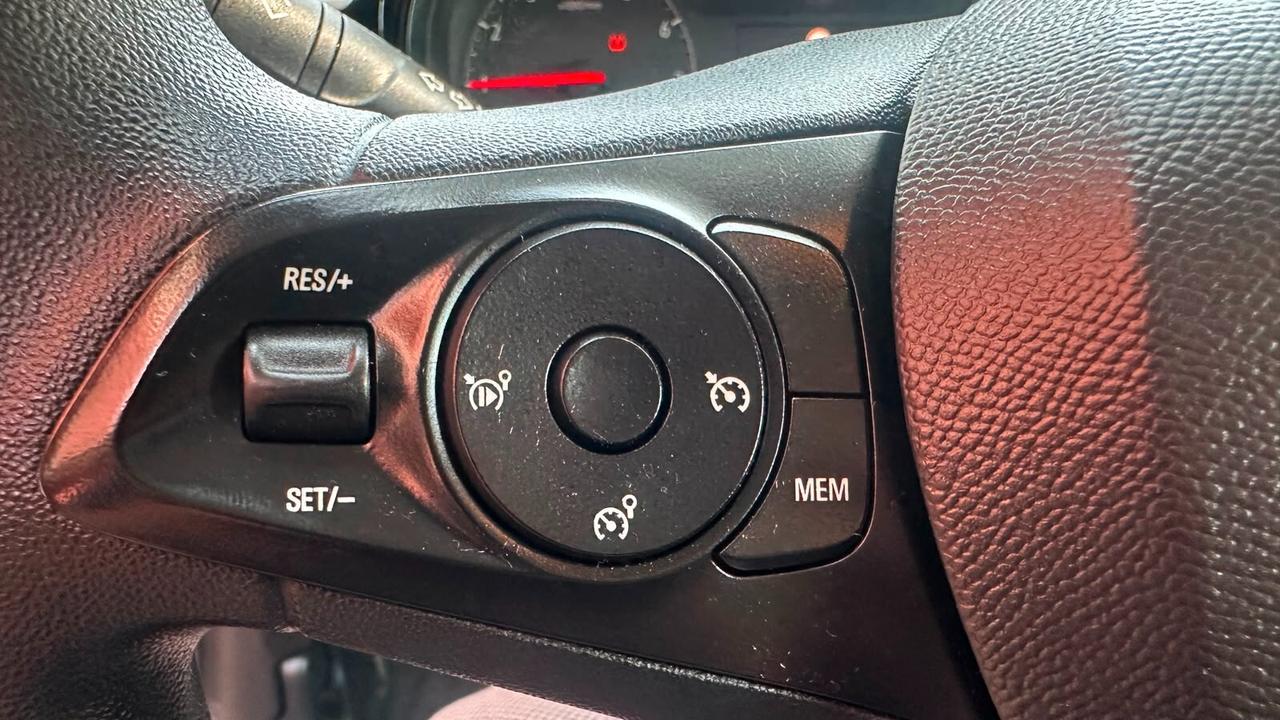Opel Corsa 1.2 Edition 2020 solo 76.000 KM OTTIMO STATO leggi testo
