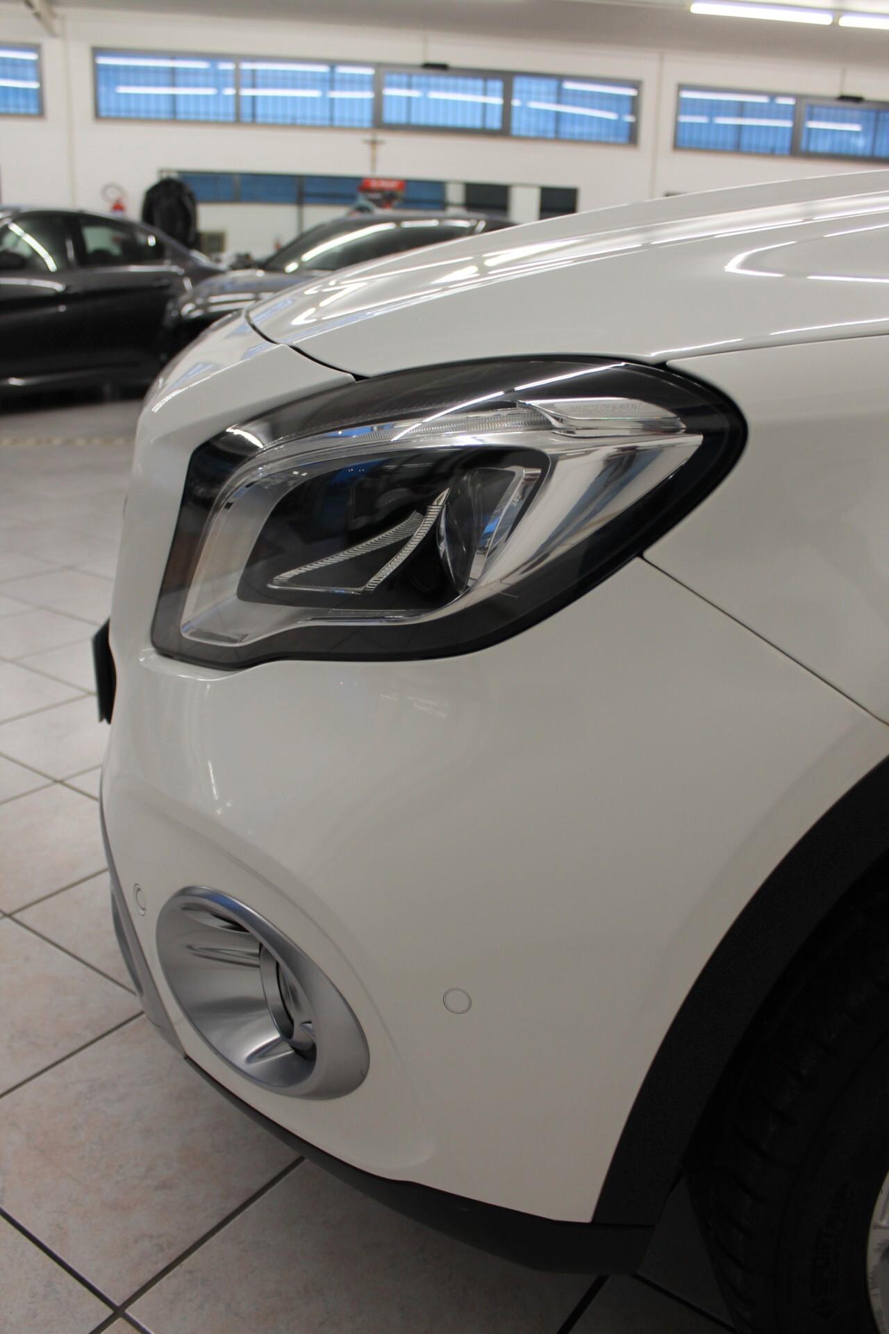 Mercedes-benz GLA 200 d Automatic Premium