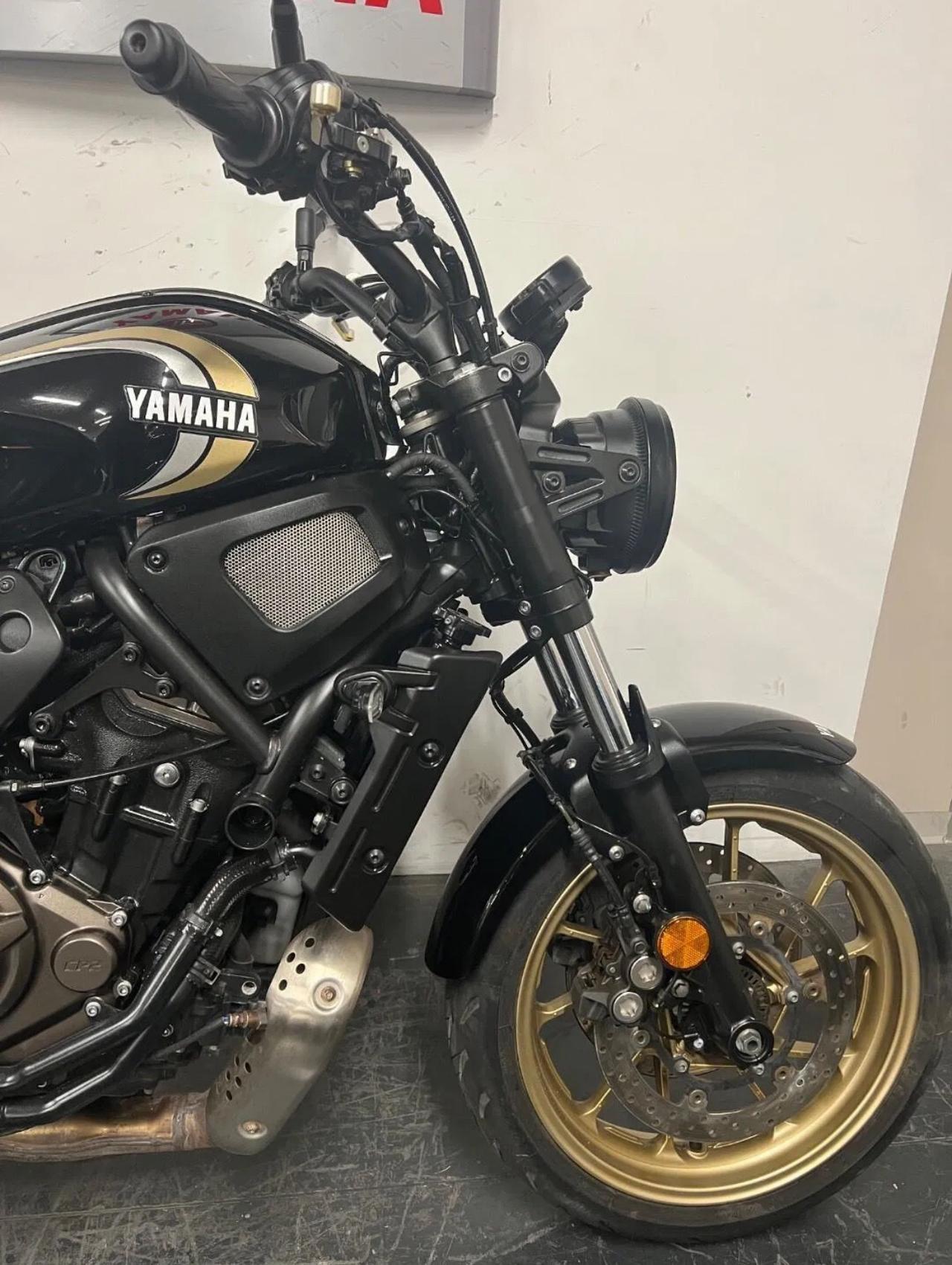 Yamaha XSR 700