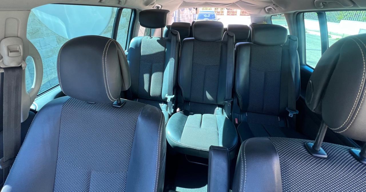Renault Espace Grand 2.0 dCi 175CV con Gangio traino