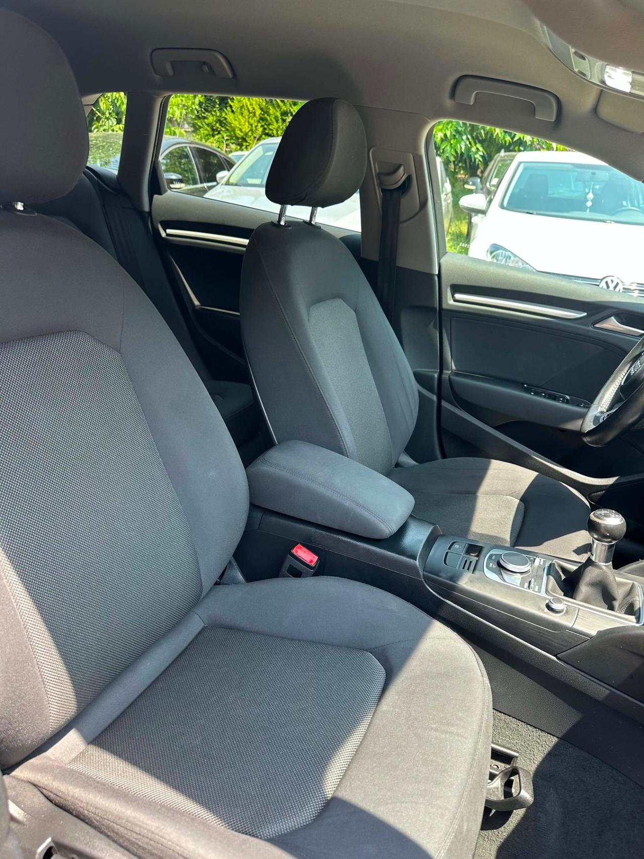 Audi A3 SPB 2.0 TDI SPORT KMCERT UNICOPR