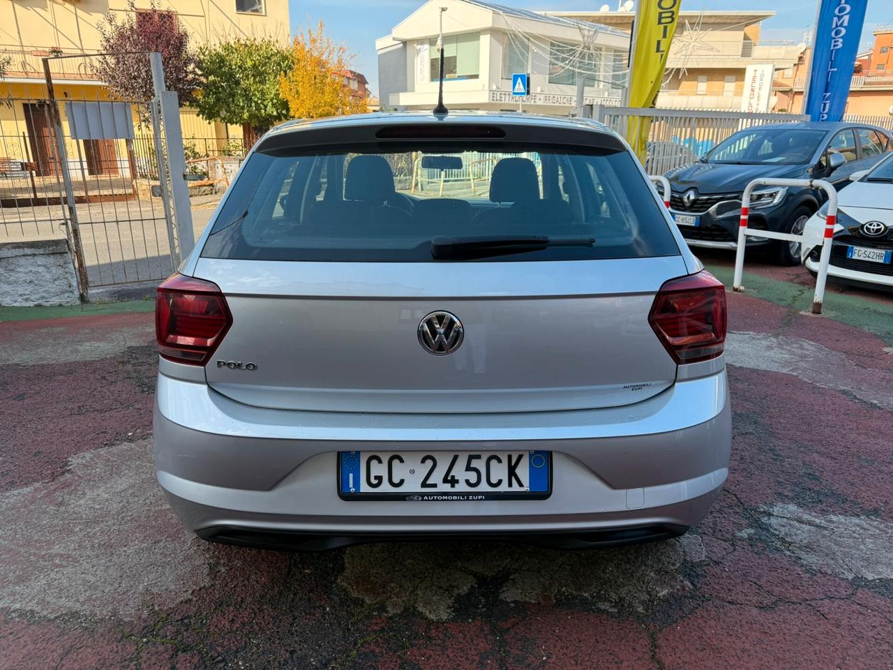 VOLKSWAGEN POLO *ADATTA NEOPATENTATI*