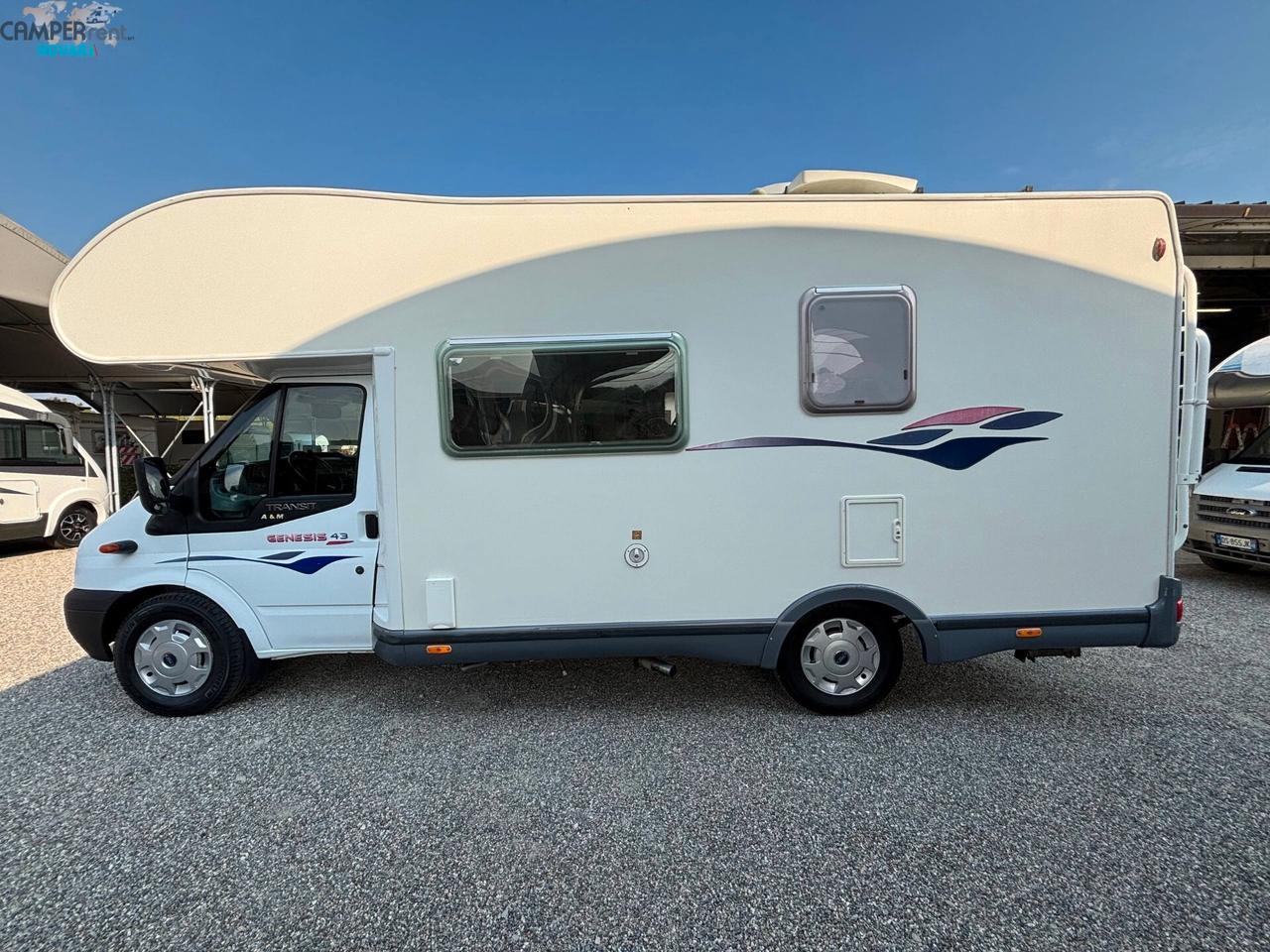 CHALLENGER GENESIS 43 - mansardato con letti a castello in coda