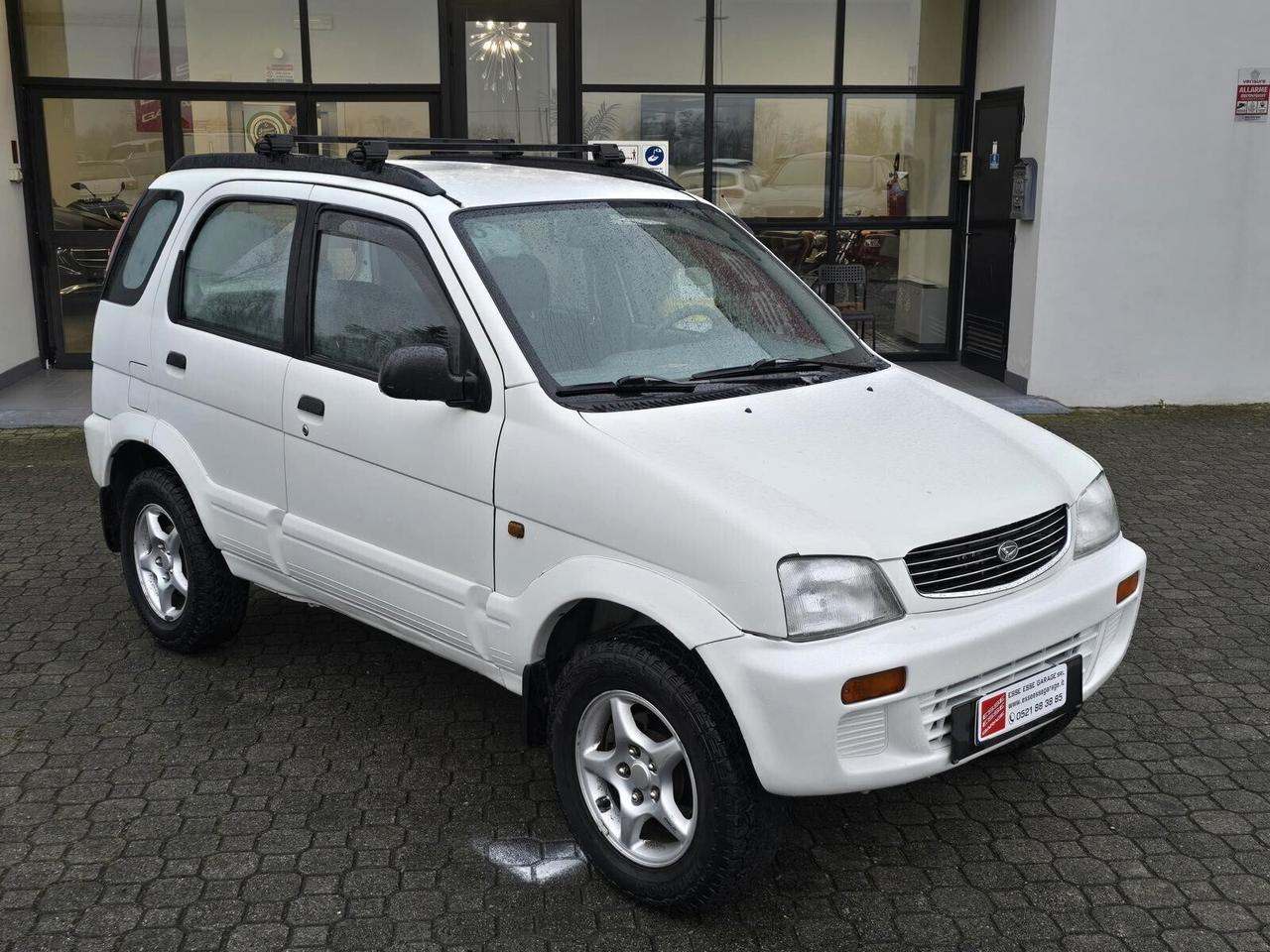 Daihatsu Terios 1.3i 4x4|CERCHI IN LEGA