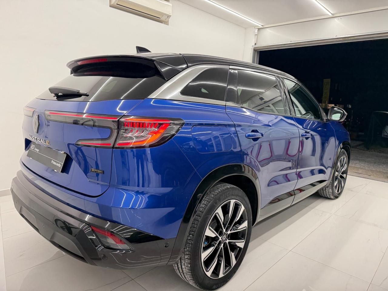 Renault Austral 1.2 E-Tech full hybrid Evolution 200cv Iva esposta