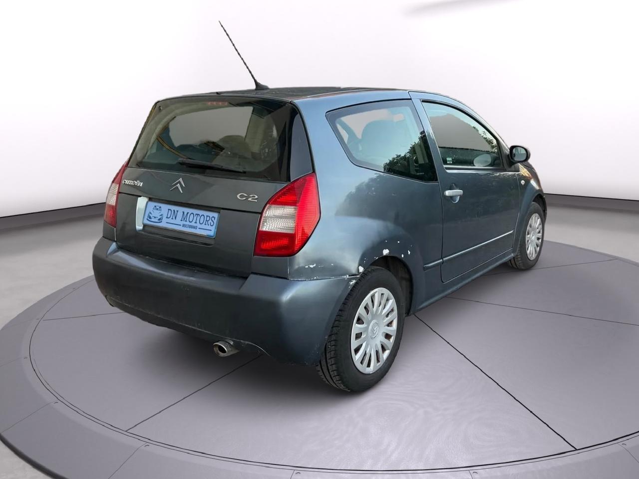 Citroen C2 1.1 benzina anno 2007 neo patentati