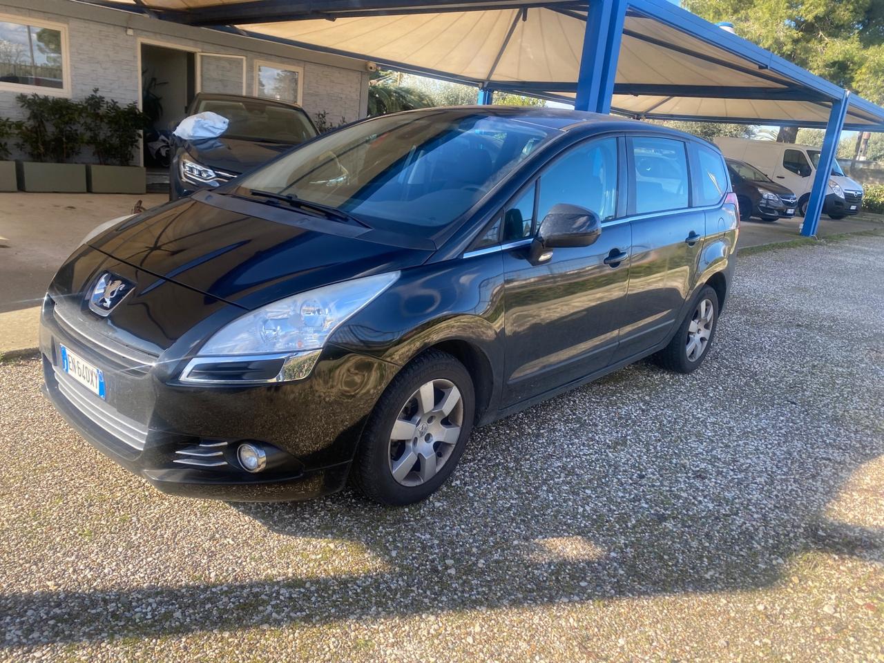 Peugeot 5008 1.6 HDi 112CV---7 POSTI----- KM CERTIFICATI ---