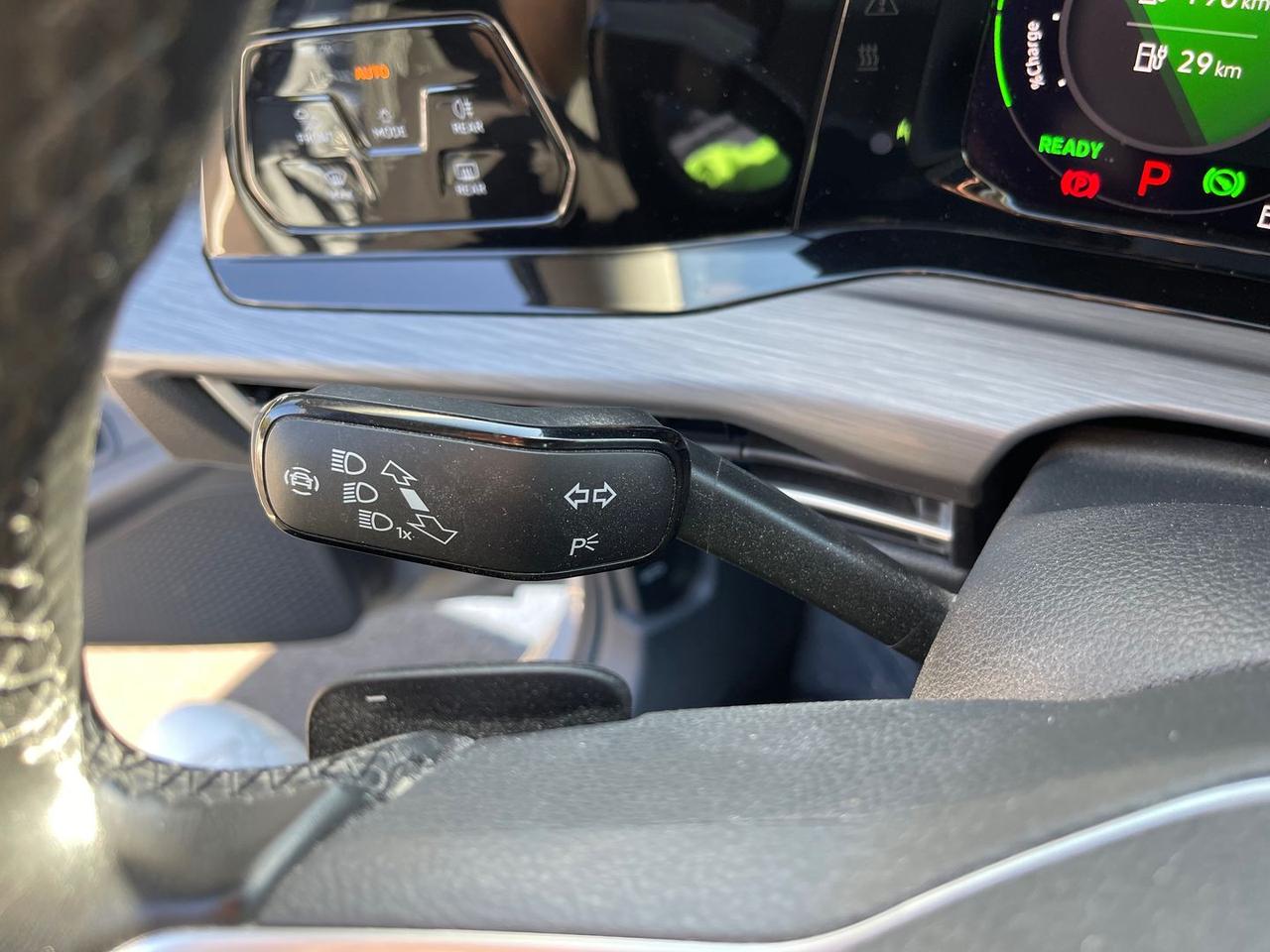 Volkswagen Golf 1.4 eHybrid PHEV Style #12026