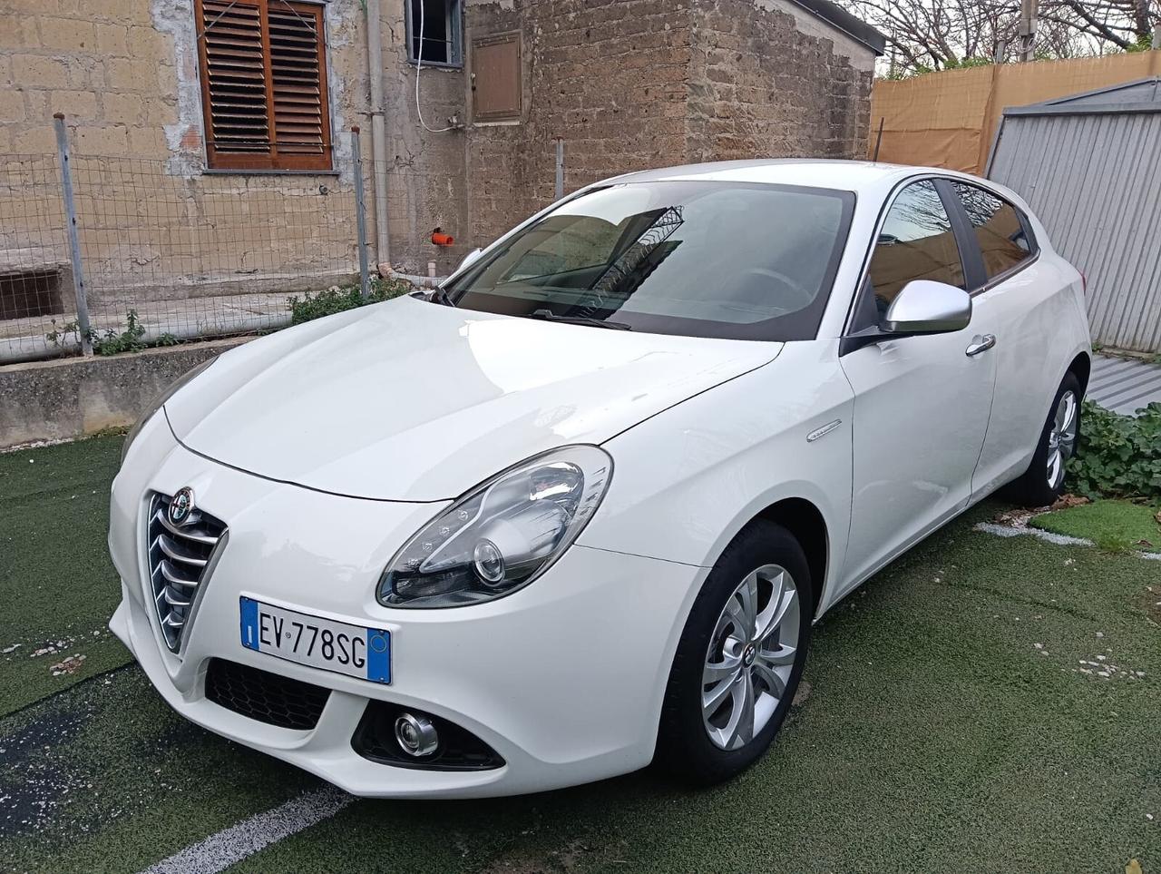 Alfa Romeo Giulietta 1.4 GPL FULL OPTIONAL FINE 2014