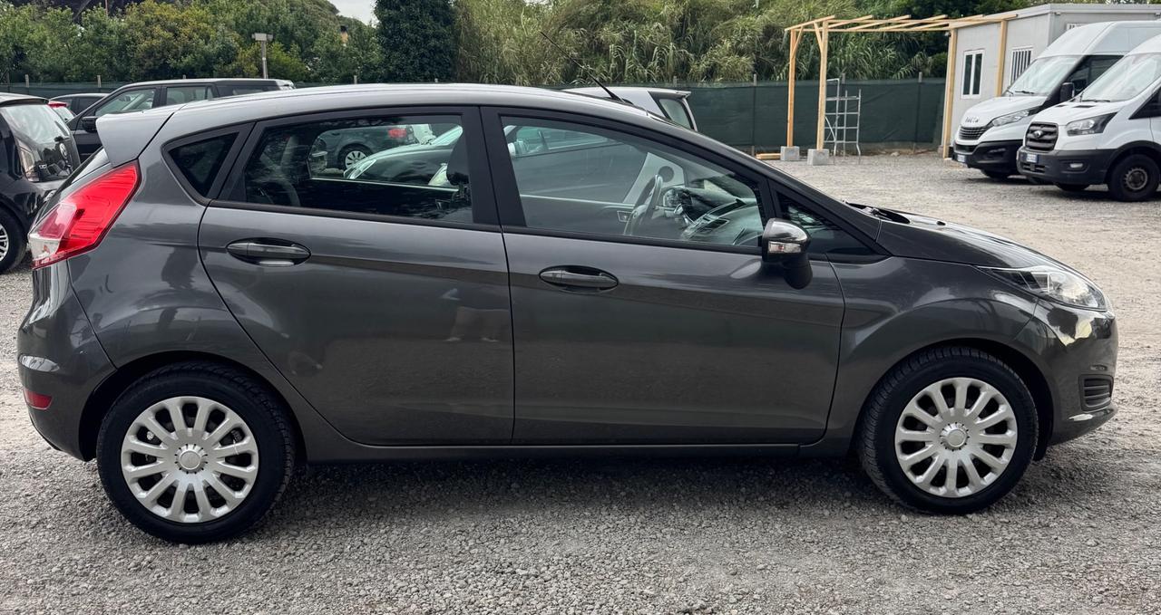 Ford Fiesta 1.5 TDCi 75CV 5 porte Business