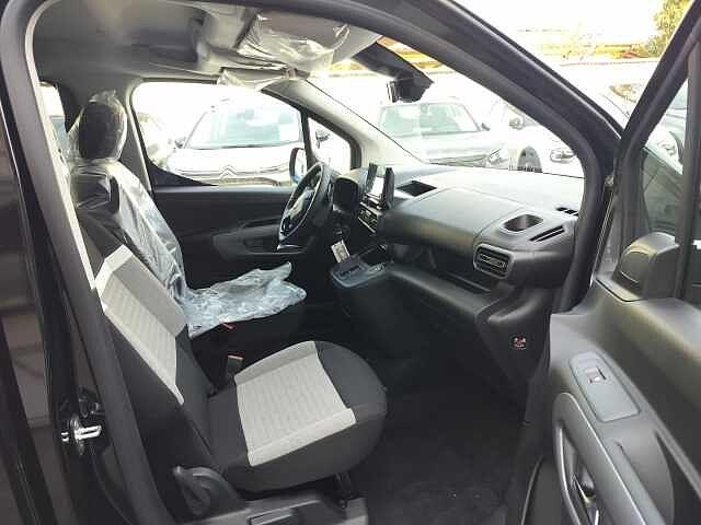 Citroen Berlingo BlueHDi 130 EAT8 Combi Plus KM Ø