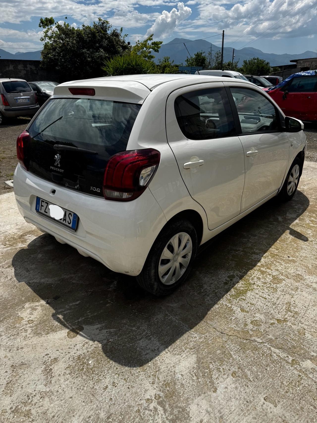 Peugeot 108 VTi 72 5 porte Style TOP!