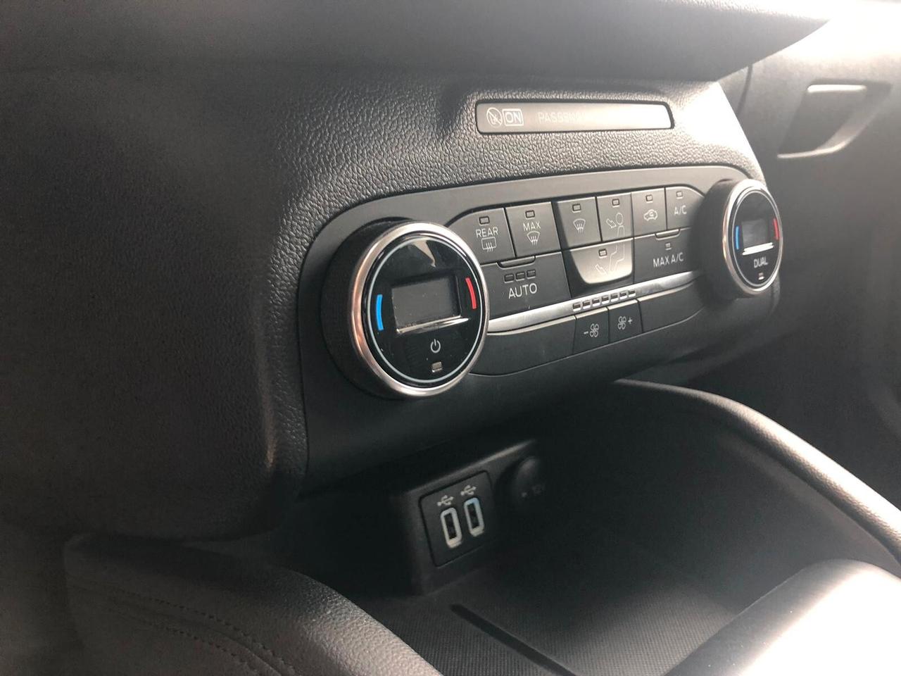 Ford Kuga 1.5 EcoBlue 120 CV aut. 2WD Titanium Business