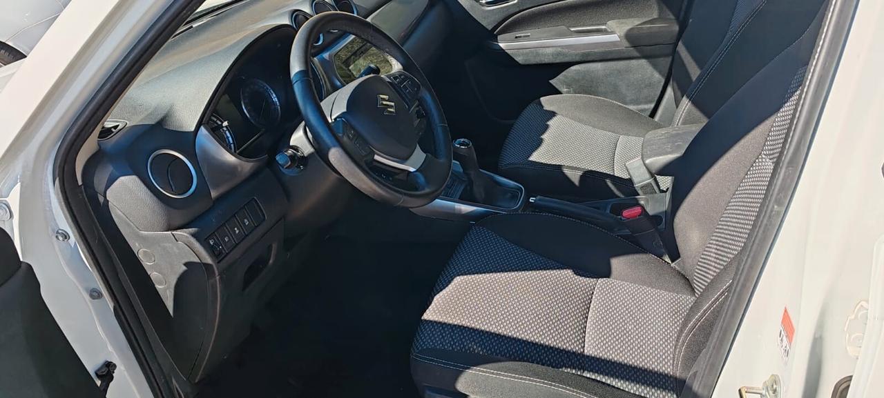 Suzuki Vitara 1.0 parzialmente alluvionata