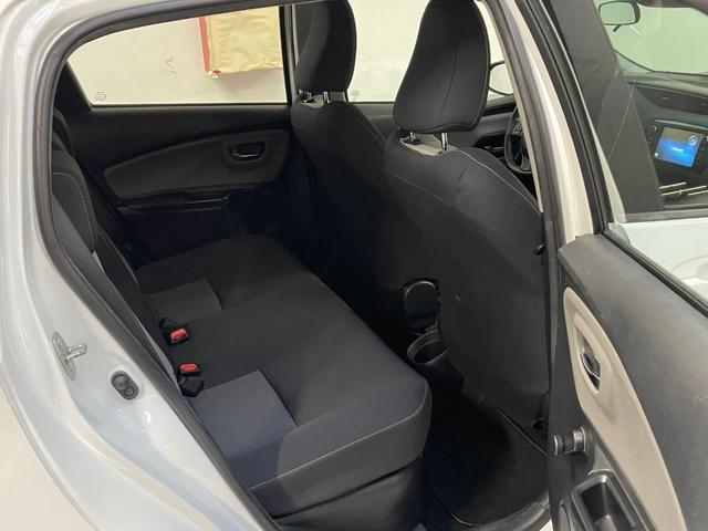 TOYOTA Yaris 1.5 Hybrid 5 porte Business