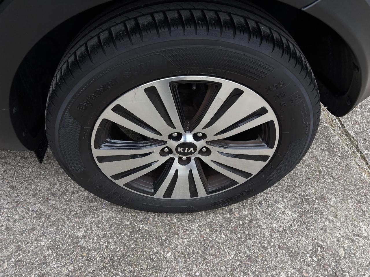 Kia Sportage 1.7 CRDI. Garanzia 12 mesi. Neopatentati