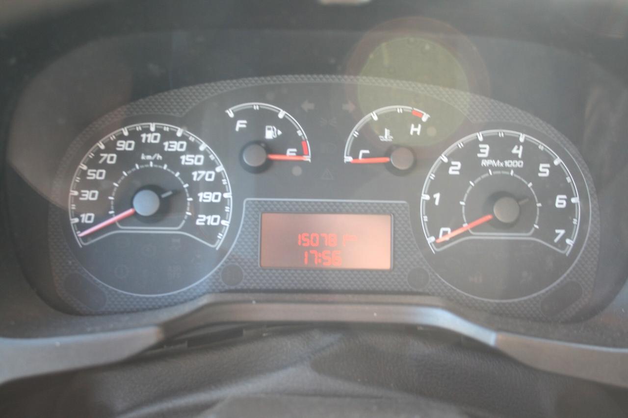 Fiat Qubo 1.3 MJT 95 CV Lounge 5 posti