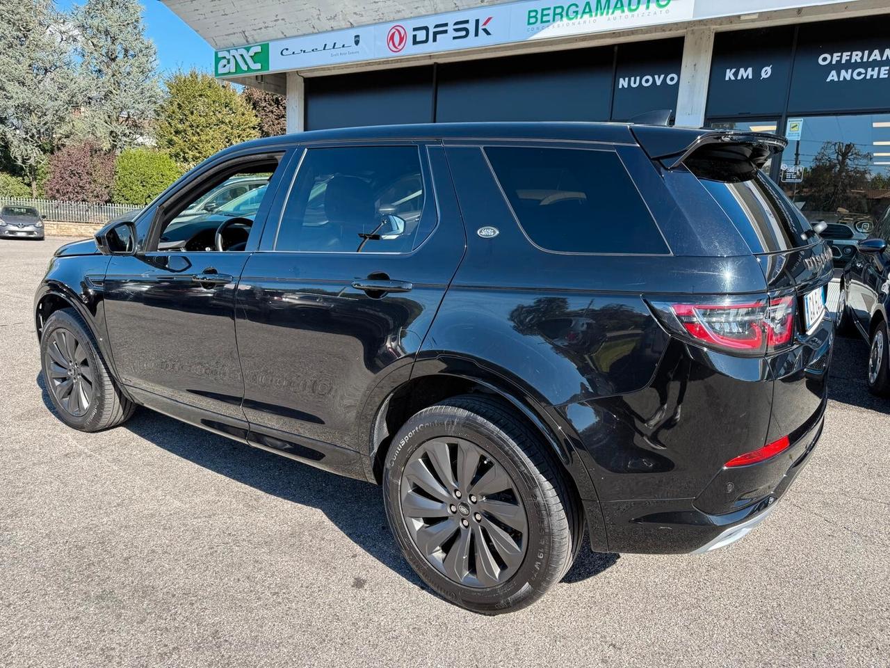 Land Rover Discovery Sport 2.0 Si4 200 CV AWD Auto SE