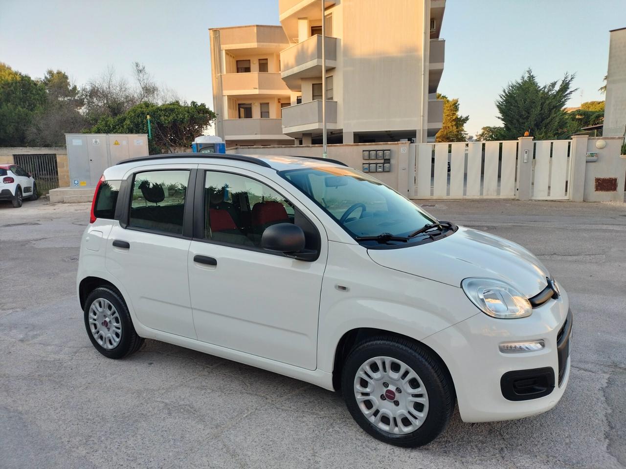 Fiat Panda 1.2 EasyPower Lounge GPL casa madre
