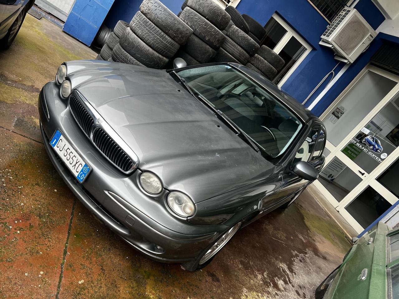 Jaguar X-TYPE 2.5 V6 195CV