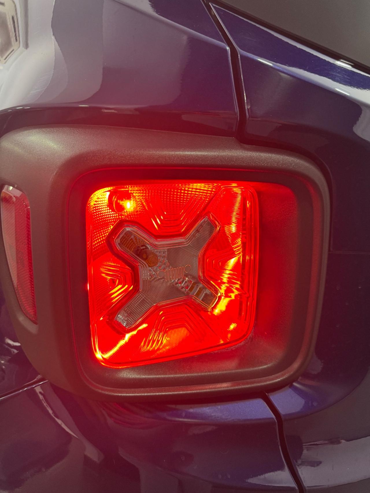 Jeep Renegade 1.6 Mjt 120 CV Longitude