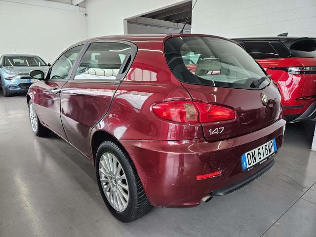 Alfa Romeo 147 147 II 2004 5p 1.6 ts 16v BlackLine 105cv