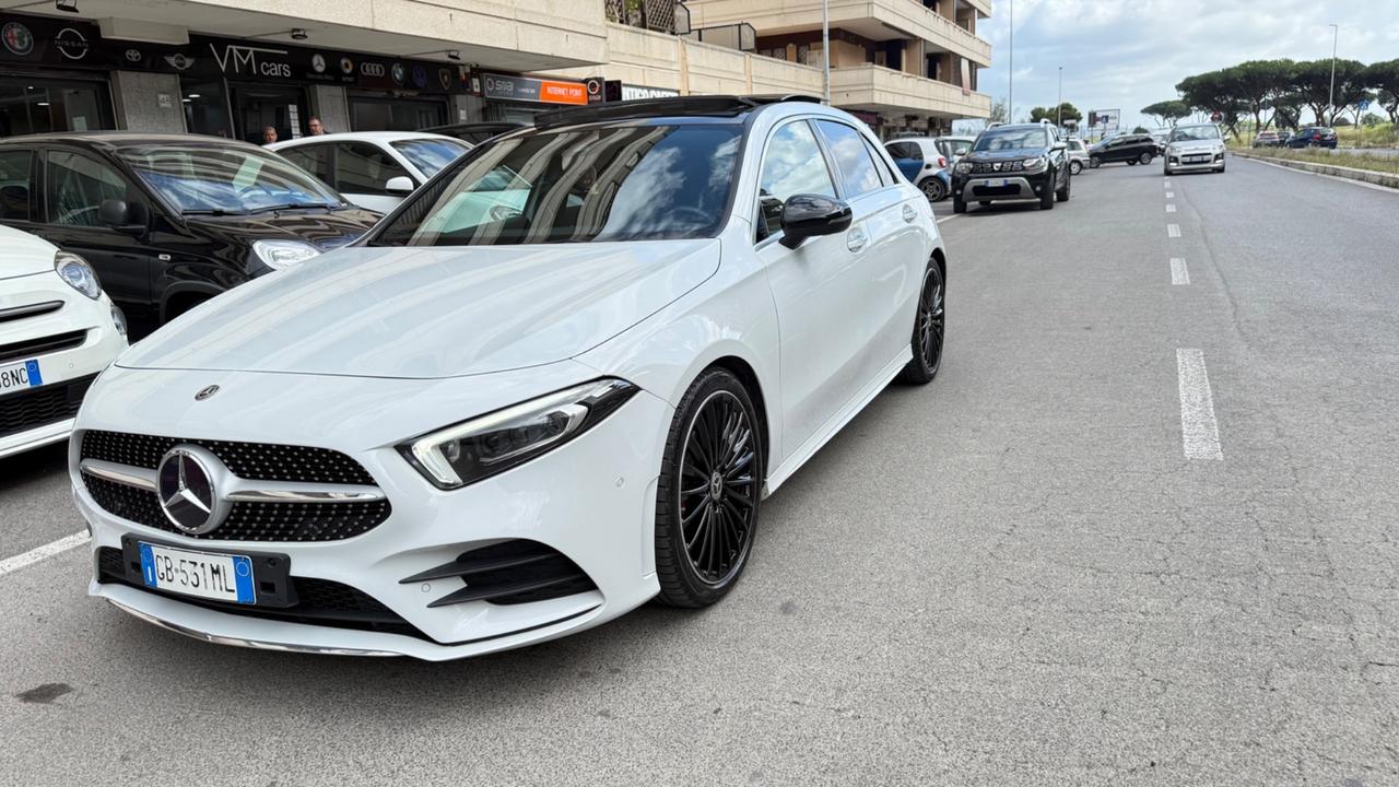 Mercedes-benz A 180 A 180 d Automatic Premium LED NAVI PELLE TETTO APRIBILE PACCHETTO LUCI PDC CERCHI 19 COCKPIT