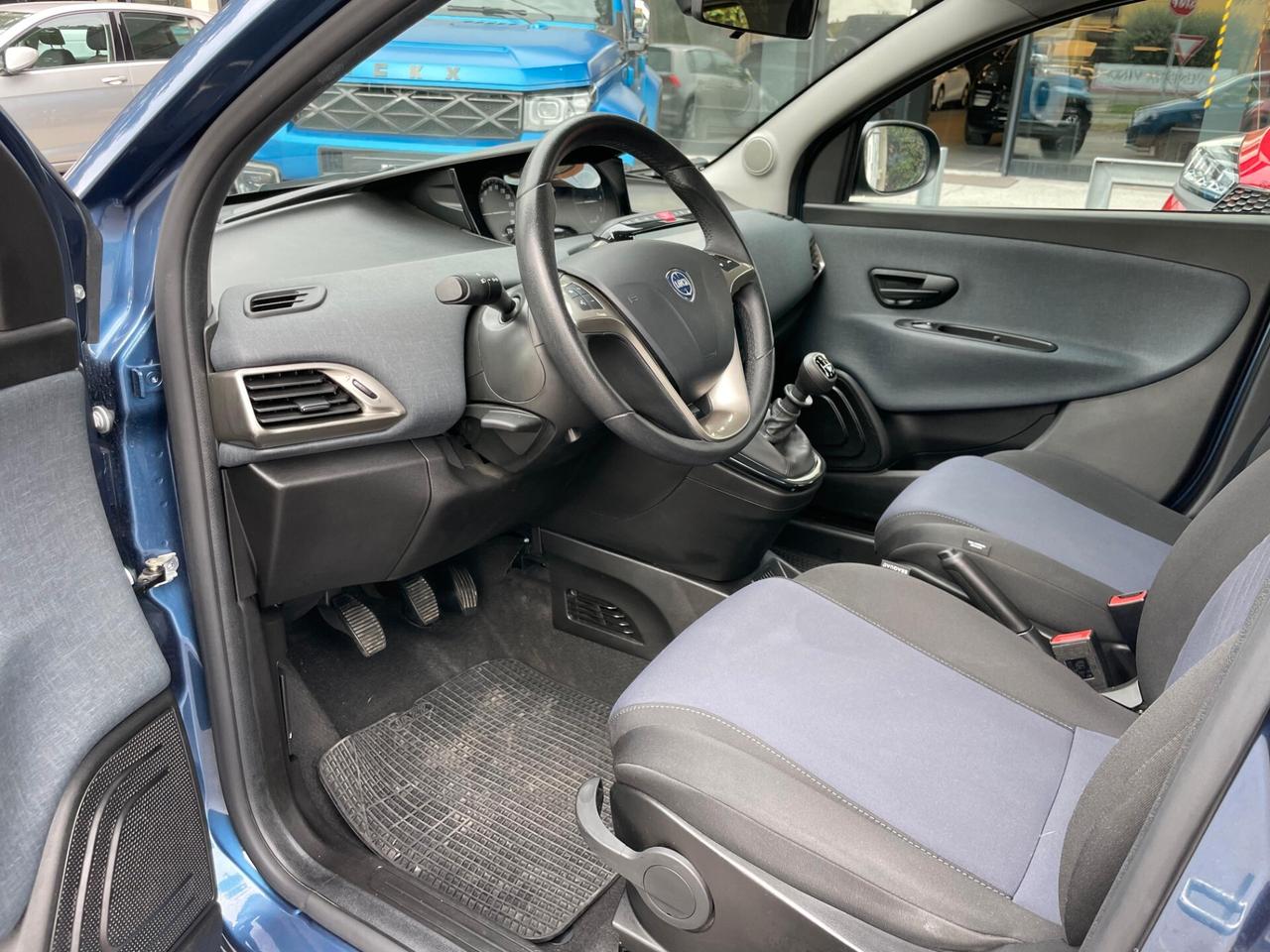 Lancia Ypsilon Lancia Ypsilon 1.0 hybrid 70cv Gold *PROMO*